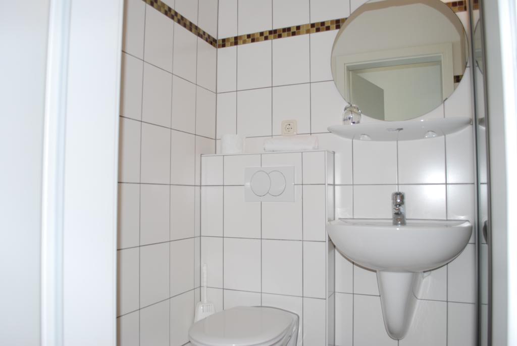 Hotel Am See Kreuzau Ngoại thất bức ảnh